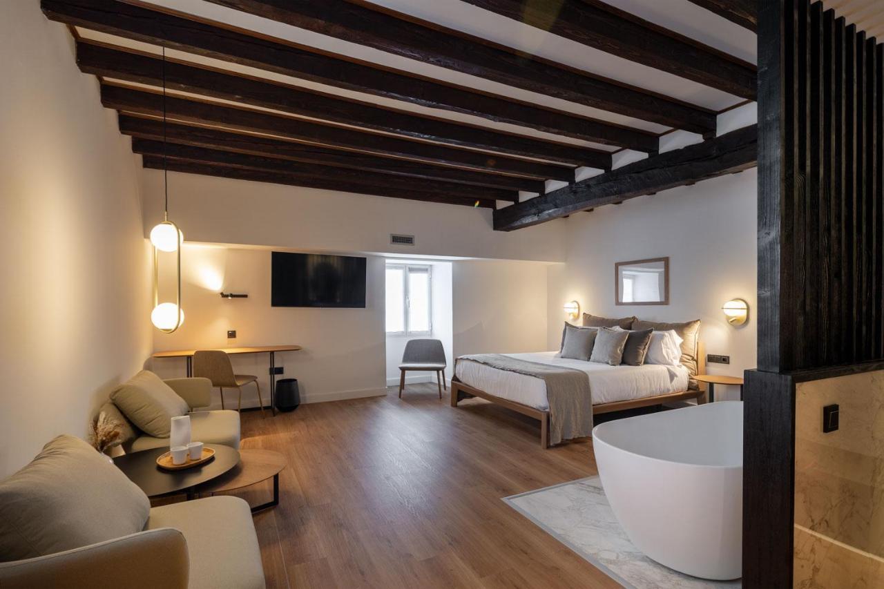 Etxeaundi Hotel Boutique Onate Ngoại thất bức ảnh