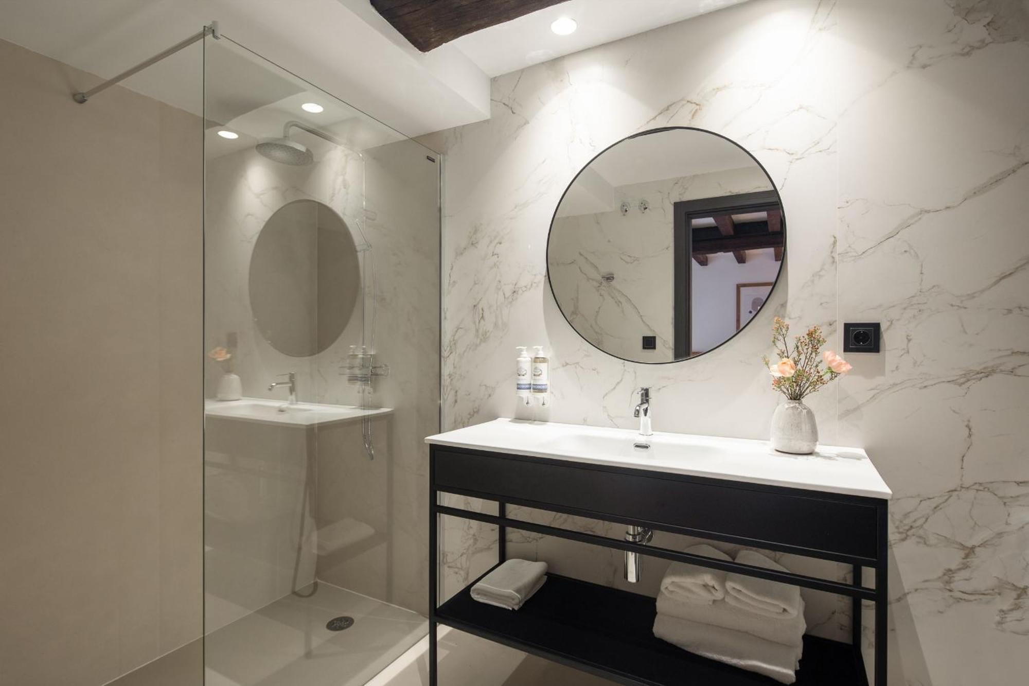 Etxeaundi Hotel Boutique Onate Ngoại thất bức ảnh